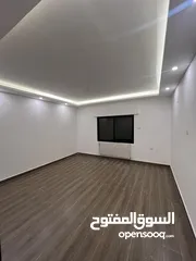  12 شقق مميزة مساحة 190 متر للبيع في شارع الحرية خلف دائرة اراضي جنوب عمان
