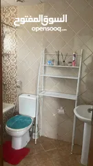  3 Master bedroom with balcony  غرفة مع حمام و بلكونة