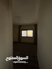  21 للبيع شقة مميزة في ماركا – طابق ثالث  مفروشة  طابو مستقل  لم تُسكن أبداً!