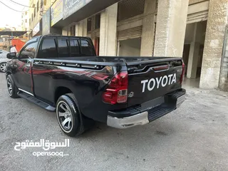  9 غرفة هايلوكس مركزي 2023