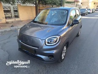  3 ليب موتور للبيع بسعر مغري لسه السياره بحاله الوكاله الجيلاتين بعده على الكرسي