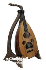  2 OUD WOODEN STAND