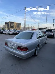  2 مرسيدس e200 2001 كاش او اقساط عن طريق المعرض