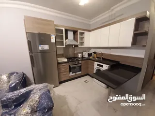  5 شقة مفروشة للإيجار 60م2 ( Property 16051 )-175107241