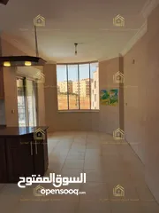  10 شقة مميزة - الجبيهة - 3نوم1ماستر - 220م - بلكونتين بإطلالــــه مميزة - قرب الخدمات العامة