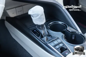  21 Toyota Camry Gle 2023  السيارة بحالة ممتازة جدا و قطعت مسافة 70,000 كيلو متر