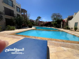  2 شاليهات للايجار اليومي والشهري والسنوي  متوفر بعدة احجام متوفر شاليهات غرفه وفر غرفتين ويوجد 3 واربع