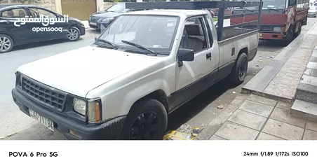  2 ميتسوبيشي L200