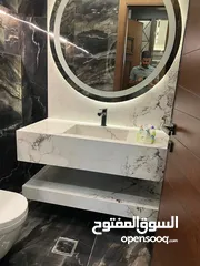  15 عرض فاخر - لم تسكن - طريق المطار - بتشطيبات خاصة - ترس بإطلالــــه بانوراما