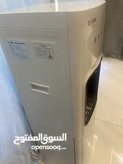  3 كولر ماء لون ابيض قاروة داخلية