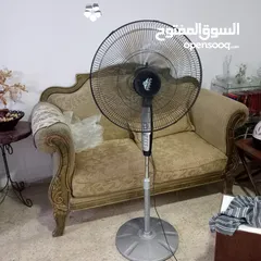  5 مراوح عامودي وجدارى
