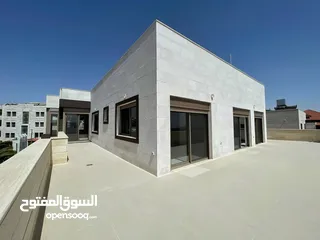  19 شقة طابقية (سكن خاص) للبيع بإطلالة (بانارومية) وجميلة جداً على السيتي مول وحدائق الحسين وقرب مكة مول