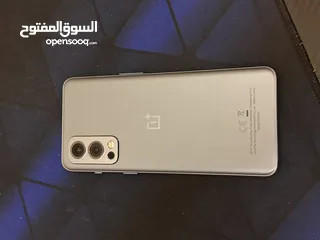  3 Oneplus Nord 2 5G, 8+128, With box and Excellent condition