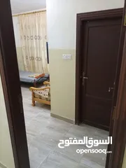  8 شقق مفروشه عدد ( 2 ) العقبه المحدود الغربي شهري 180د يومي 20د