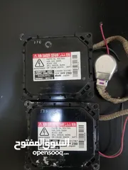 5 اجهزة زنون لاند كروز الأصلي.