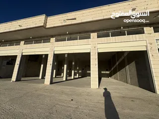  2 مخازن للإيجار في دورا