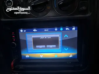  5 شاشه سياره عادية