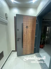  16 شقة سكنية جديد فاهره للبيع