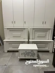  4 غرفة نوم بخزانة خمس دفات وتختين مفرد