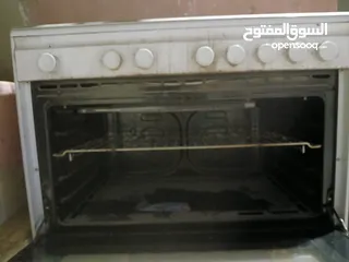  2 غاز إيطالي
