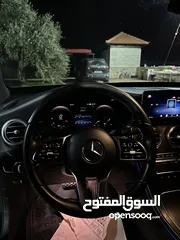  10 Mercedes-Benz GLC 300e 2022