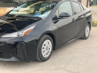  19 Toyota Prius 2019 For sale تويوتا بريوس للبيع