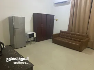  7 للايجار غرفه وحمام مفروشه بالكامل Furnished room and bathroom