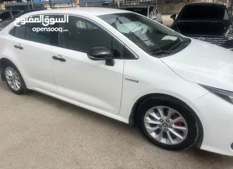  3 تويوتا كرولا 2019 بحالة ممتازة 4 جيد