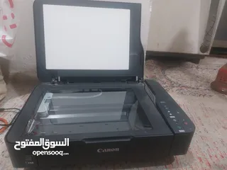  4 طابعة اوراق عادى والوان