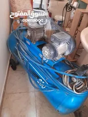  1 كمبريسة هواء إيطالي اصلي 200 لتر للبيع
