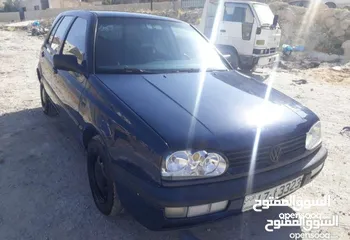  10 جولف mk3 ماتور انجكشن 1600بحالة ممتازه