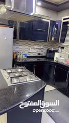  8 مطبخ للبيع بداعي السفر
