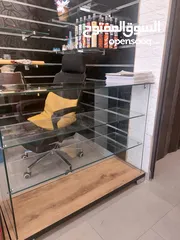  3 محل تجاري للبيع مع ديكورات أو بدون