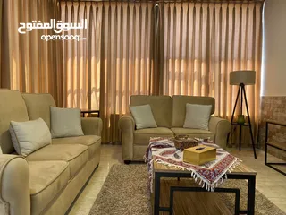  3 روف فخم مفروش كامل للإيجار - 100م-ضاحية الأمير راشد