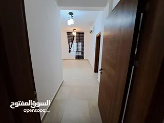  5 شقه للايجار الموالح/Apartment for rent, Al Mawaleh
