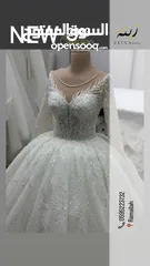  15 شروة مجموعة من بدل الابيض و الملون و فساتين السهرة