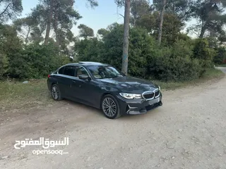  3 BMW 330e 2021