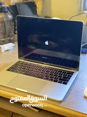  5 Apple MacBook Pro 2019