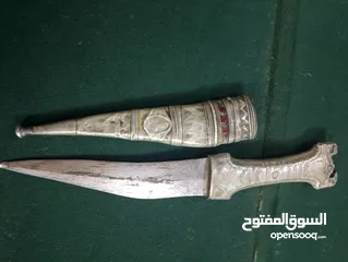  3 شبريه الملك فيصل الأول فضه عمره فوق 150سنه قطعه متحفيه نوادر للبيع