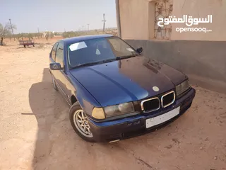  2 بي ام كومبكت موديل 2002