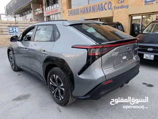  5 Toyota bz4x 2023 كفالة المركزيه (تويوتا)