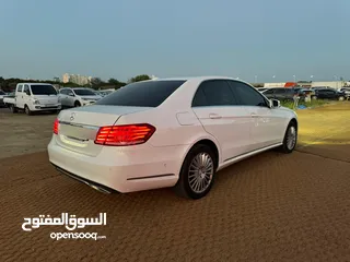  4 Mercedes-Benz E 200 Model 2014