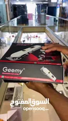  9 ماكينة قص الشعر الاحترافية Geemy GM-6668 – قوة وأناقة في جهاز واحد