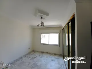  7 شقة غير مفروشة للإيجار 200م2 ( Property 16705 ) سنوي فقط