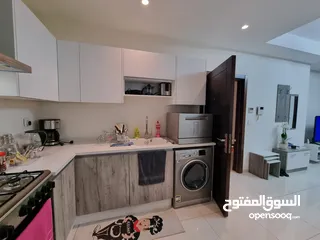  5 شقة مفروشة للايجار في الدوار الرابع ( Property 38898 )-175055370