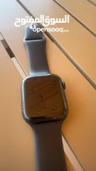  1 بحالة جيدة Apple Watch series 8 45mm
