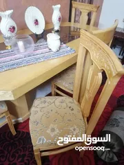  1 طاولة وكراسي