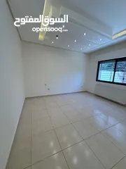  3 شقة سوبر ديلوكس ارضي مع حديقة