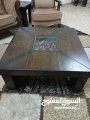  6 طقم كنب مستعمل مع طاولات للبيع