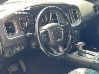  11 Dodge Charger V6 2019